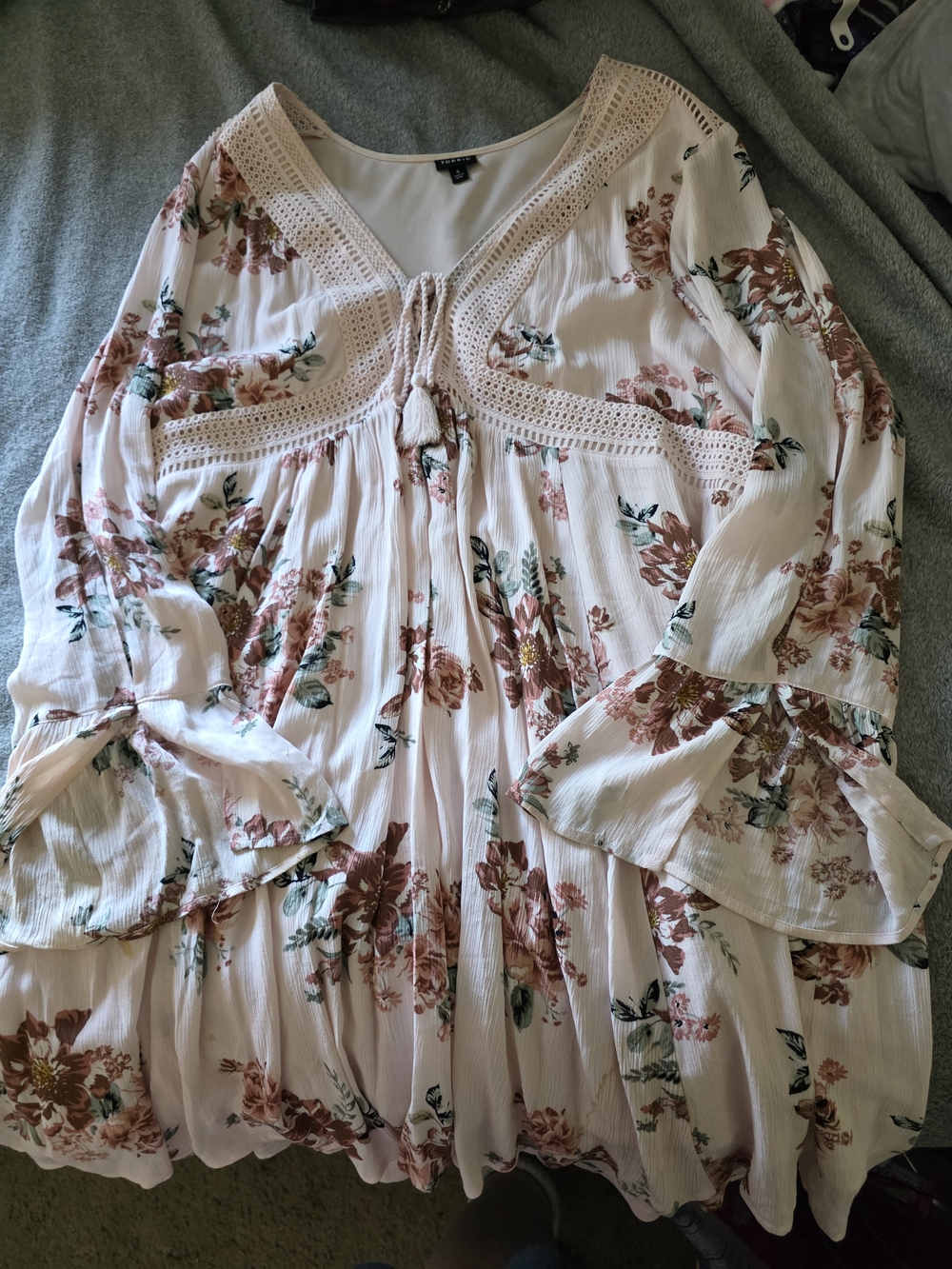 torrid Light Pink Floral Crochet-Trim Tunic